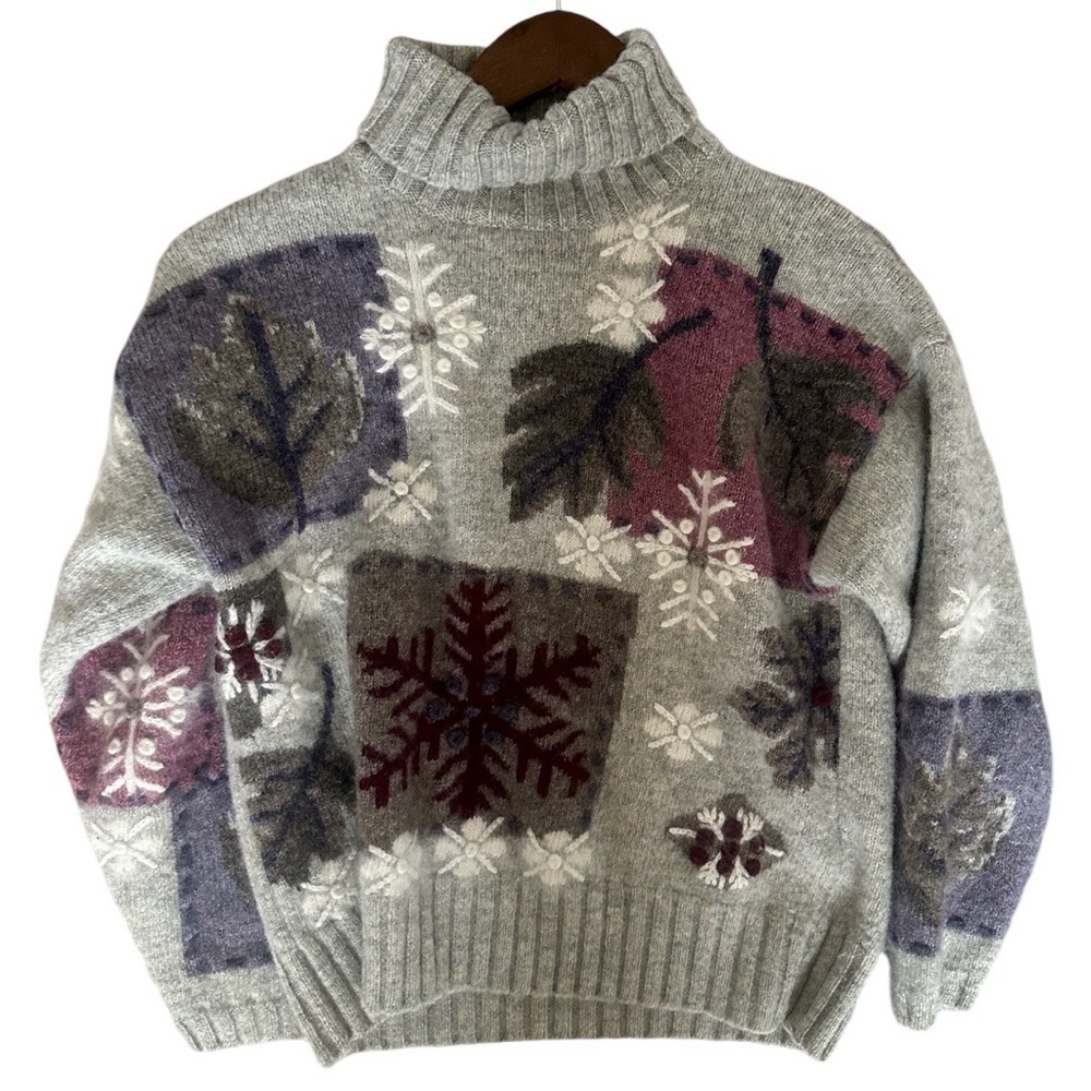 VTG 90s Hand Embroidered Wool Fall Winter Seasonal Holiday Sweater Women’ Med